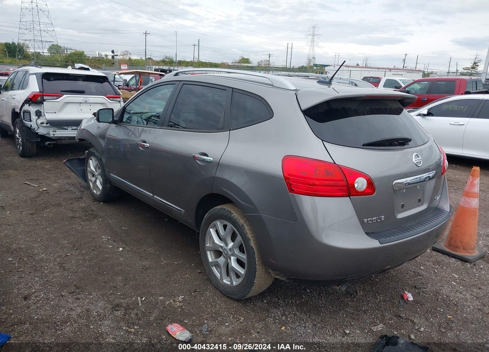 2013 NISSAN ROGUE SV W/SL PKG VIN: JN8AS5MV3DW104006