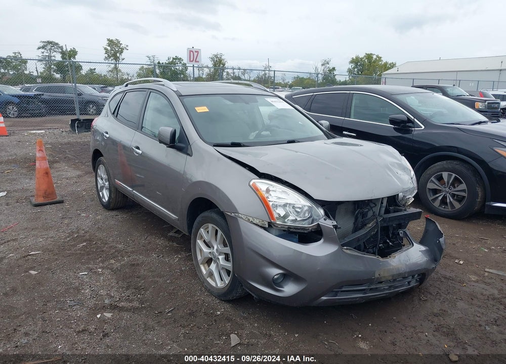 2013 NISSAN ROGUE SV W/SL PKG VIN: JN8AS5MV3DW104006
