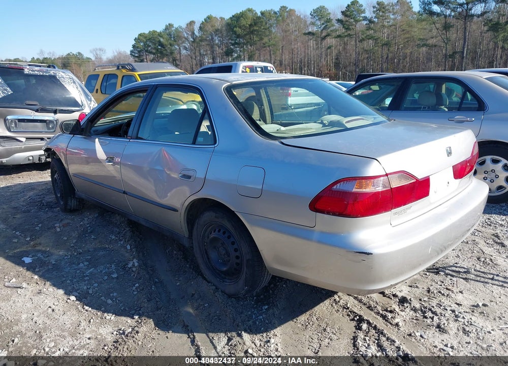 1999 HONDA ACCORD LX VIN: JHMCG5543XC009557