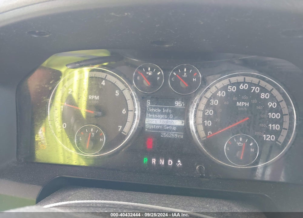 2011 RAM 1500 SLT VIN: 1D7RV1GT7BS552302
