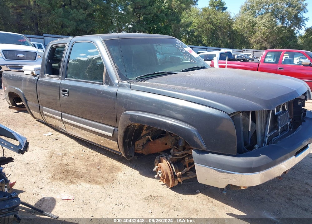 2003 CHEVROLET SILVERADO 1500 LS VIN: 1GCEK19T93E178760