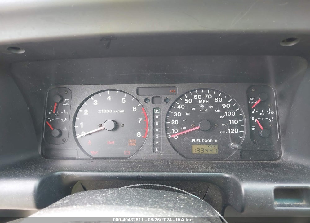 2002 ISUZU TROOPER LIMITED/LS/S VIN: JACDS58X327J07689