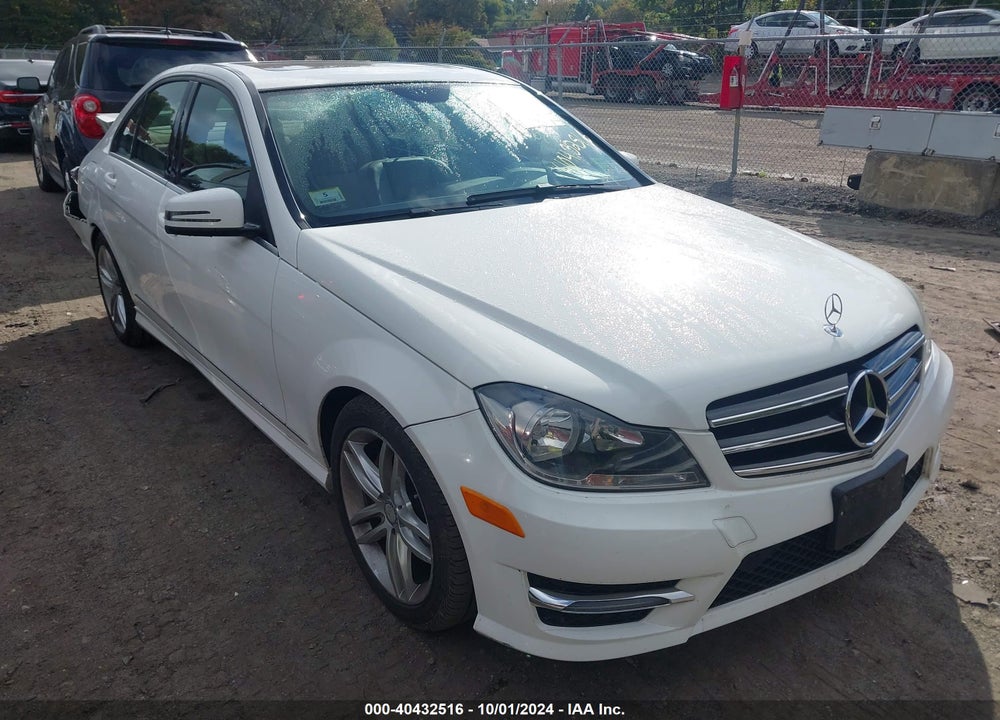 2014 MERCEDES-BENZ C 300 LUXURY 4MATIC/SPORT 4MATIC VIN: WDDGF8AB6EA960684