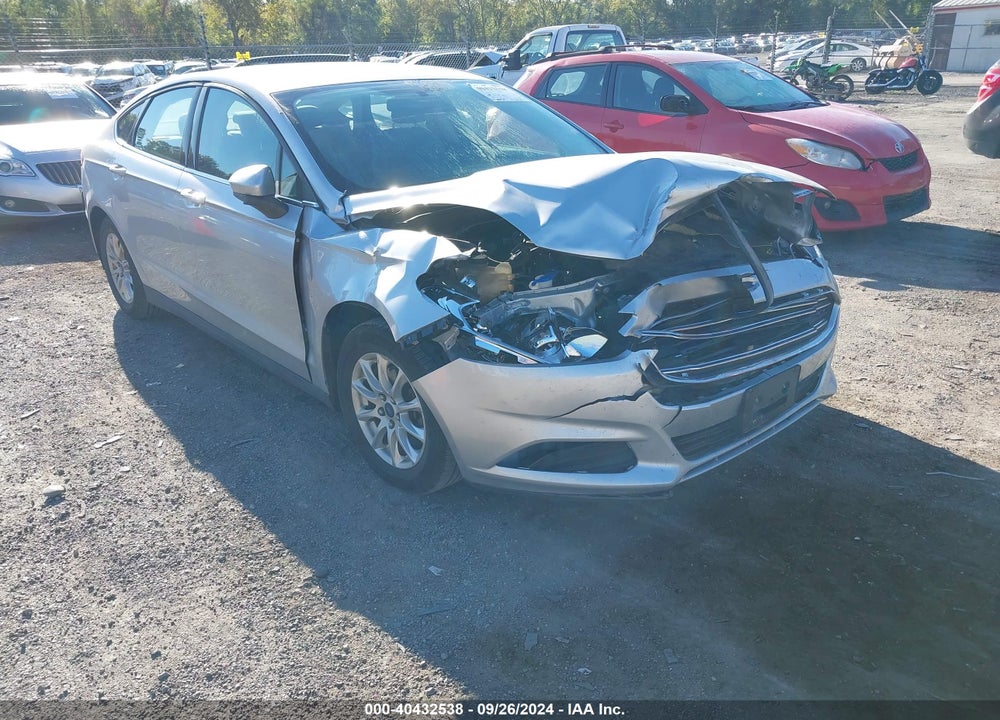 2015 FORD FUSION S VIN: 3FA6P0G7XFR124882