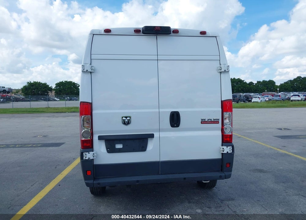 2018 RAM PROMASTER 2500 HIGH ROOF 159 WB VIN: 3C6TRVDG8JE155015