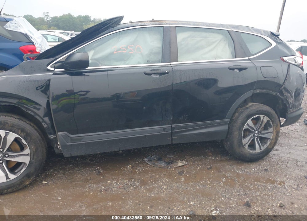 2017 HONDA CR-V LX VIN: 2HKRW6H39HH218959