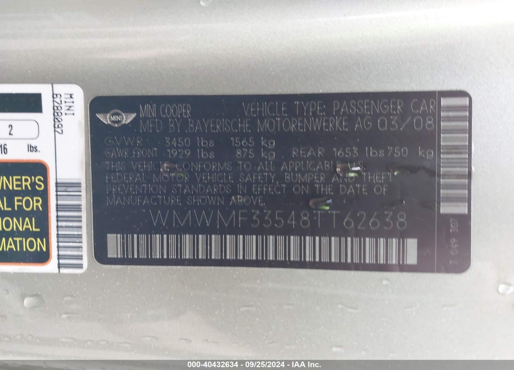 2008 MINI COOPER VIN: WMWMF33548TT62638