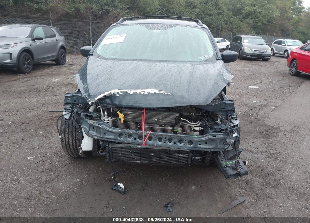 2019 FORD ESCAPE SEL VIN: 1FMCU9HD9KUA10465