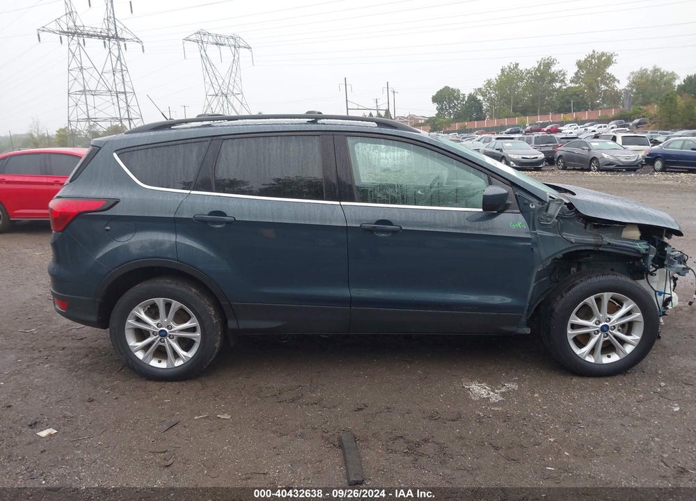 2019 FORD ESCAPE SEL VIN: 1FMCU9HD9KUA10465