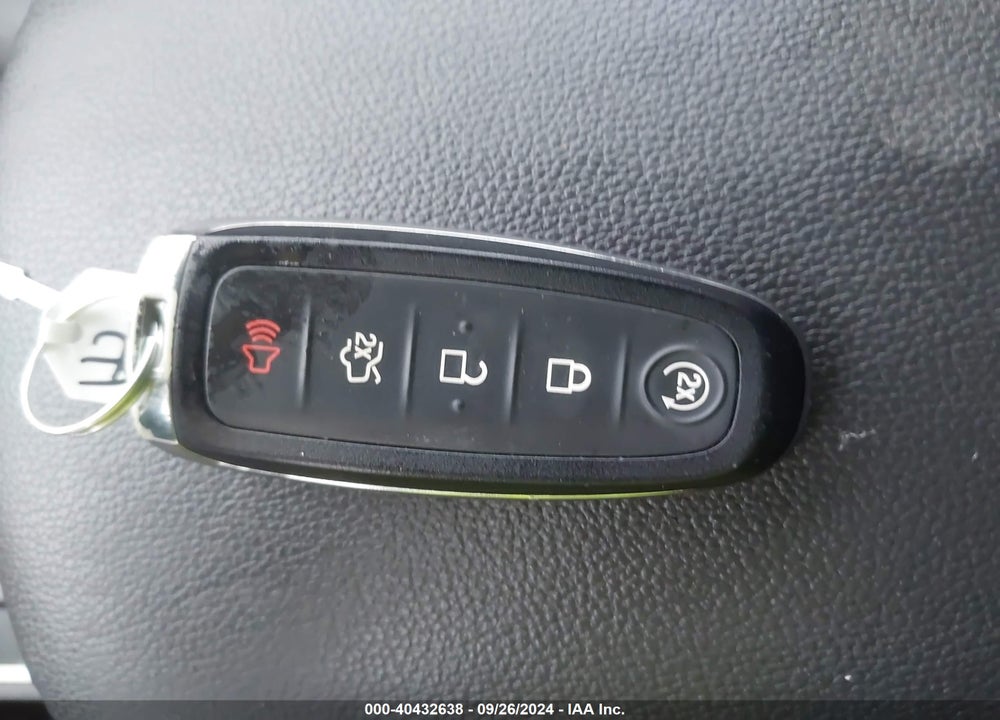 2019 FORD ESCAPE SEL VIN: 1FMCU9HD9KUA10465