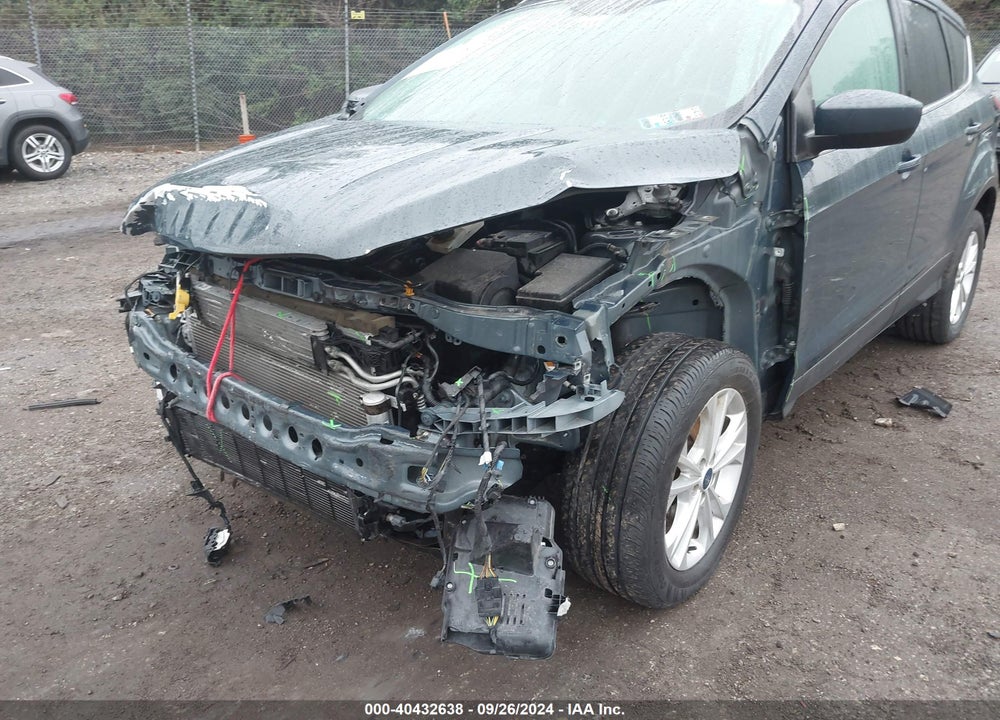 2019 FORD ESCAPE SEL VIN: 1FMCU9HD9KUA10465