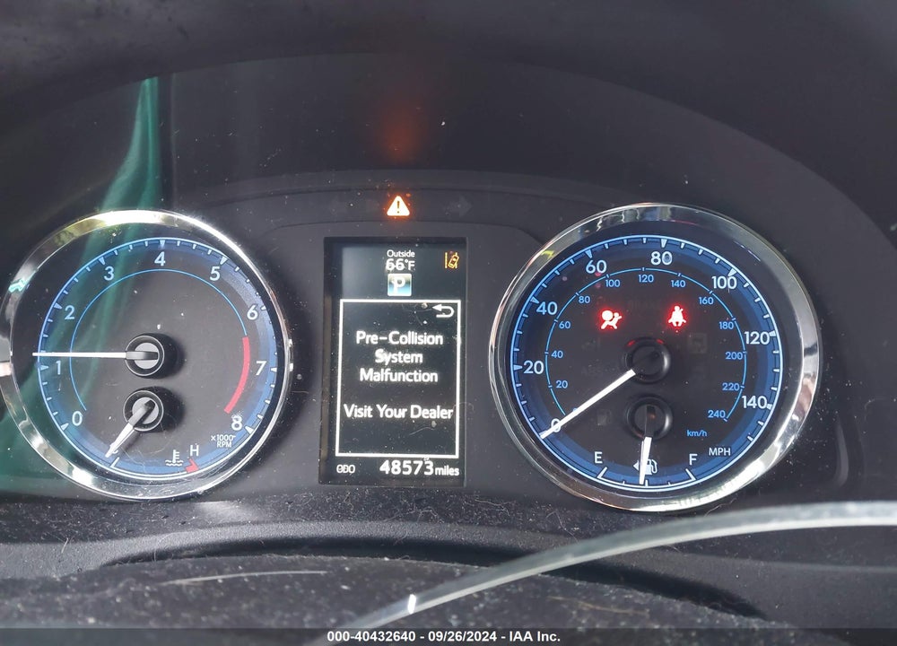 2018 TOYOTA COROLLA SE VIN: 2T1BURHE6JC082924