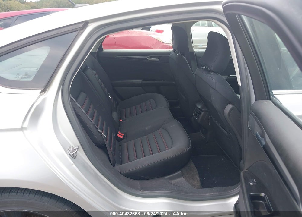2016 FORD FUSION SE VIN: 3FA6P0H71GR129811