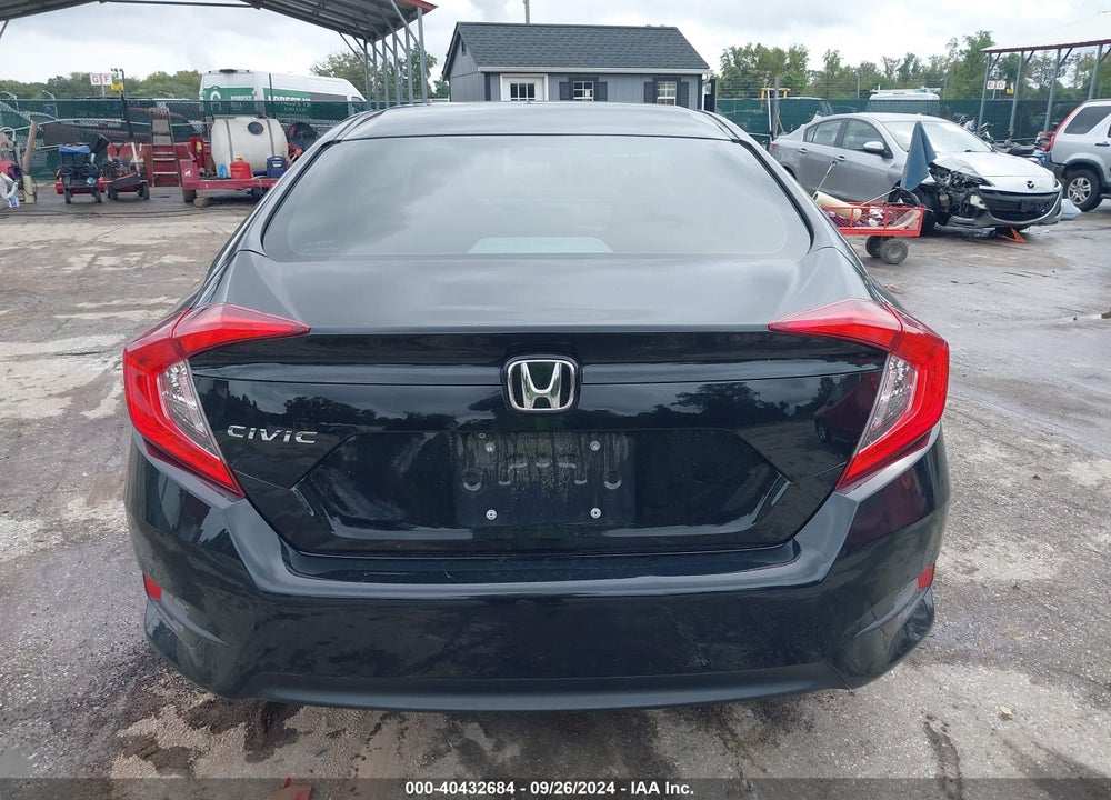 2018 HONDA CIVIC LX VIN: 19XFC2F55JE024173