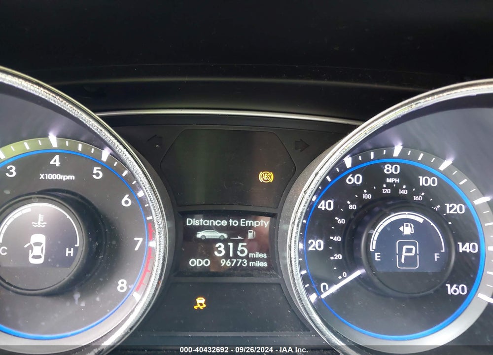 2014 HYUNDAI SONATA GLS VIN: 5NPEB4AC2EH892763