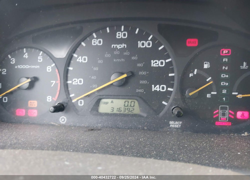 2002 HONDA ACCORD 3.0 EX VIN: 1HGCG16562A024948