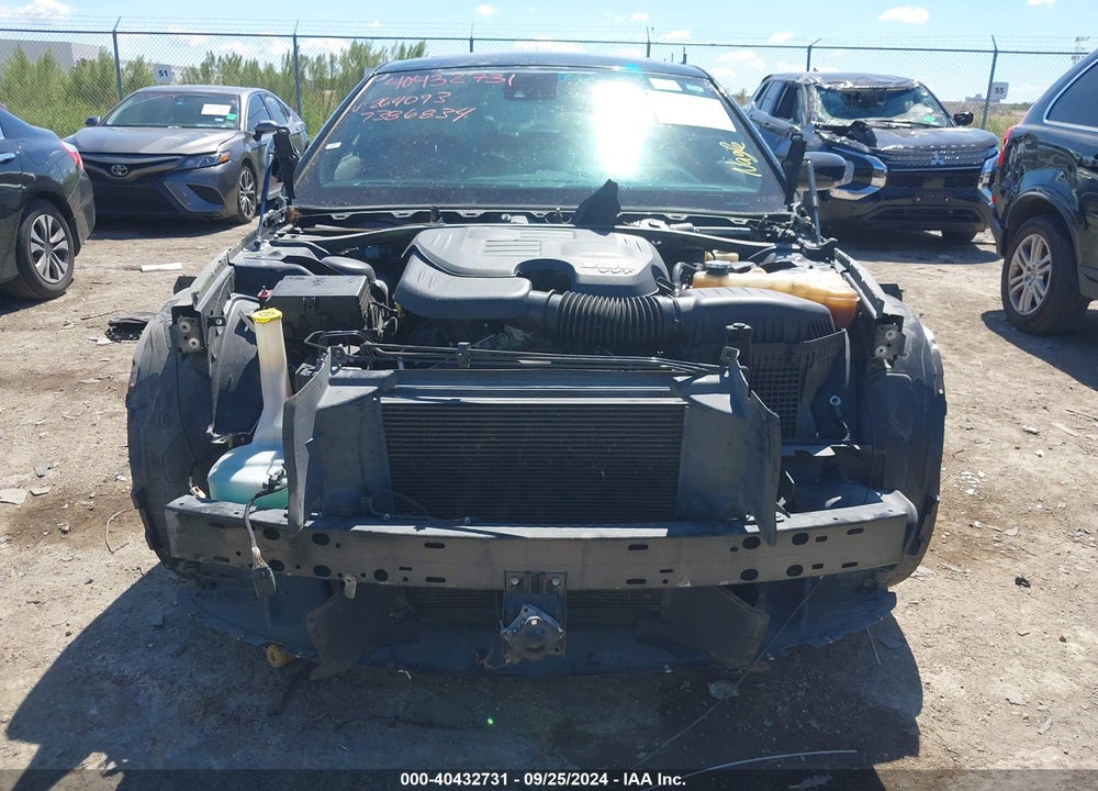 2018 CHRYSLER 300 300S VIN: 2C3CCABG5JH264093