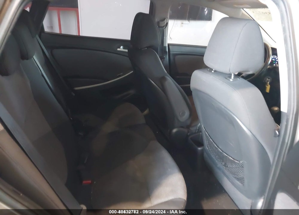 2013 HYUNDAI ACCENT GS VIN: KMHCT5AE2DU086577