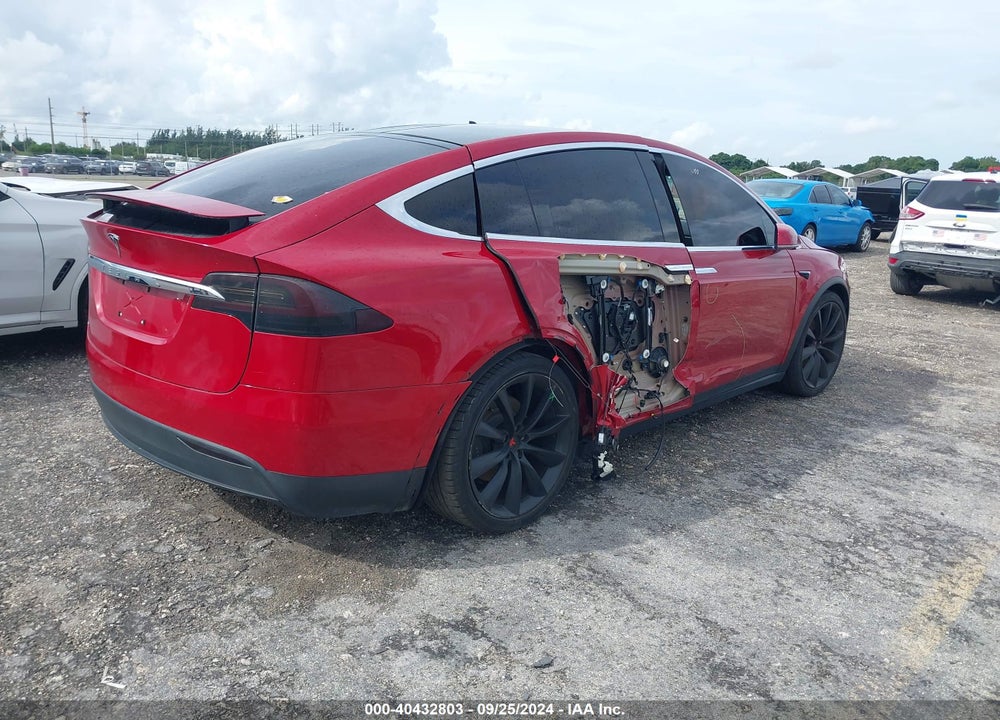 2017 TESLA MODEL X 100D/75D/90D VIN: 5YJXCDE23HF068880