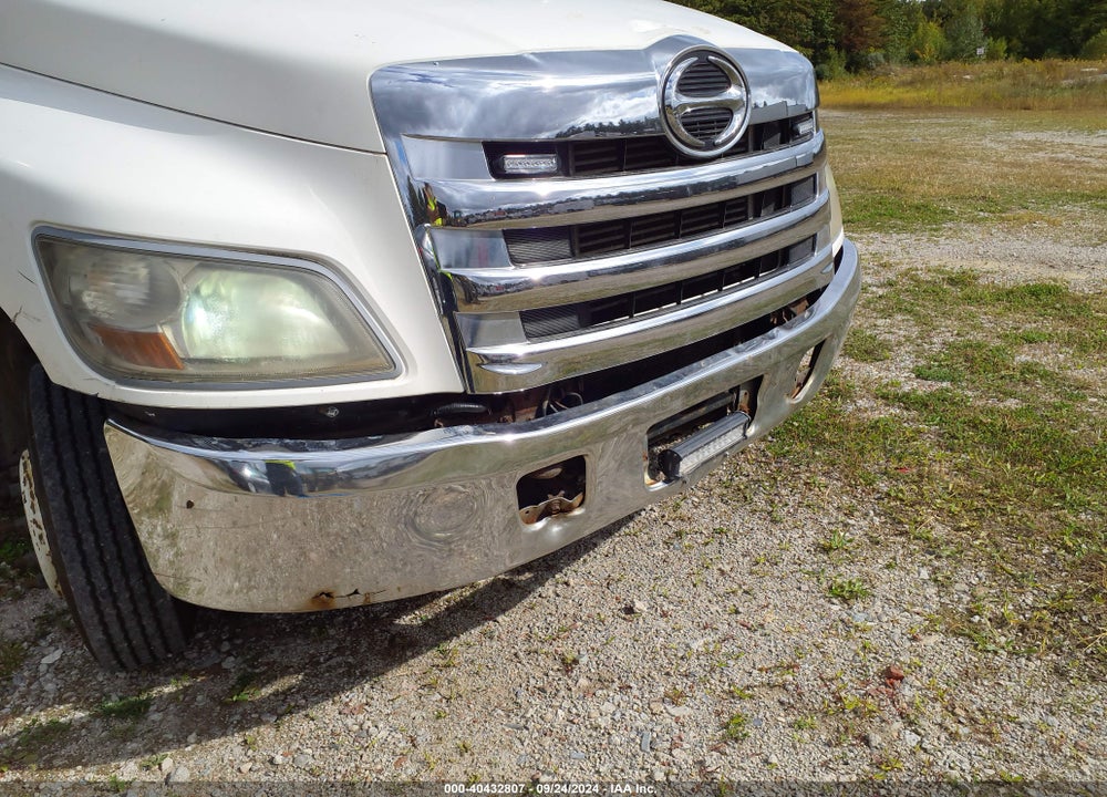 2013 HINO 258/268 VIN: 5PVNJ8JN0D4S51188
