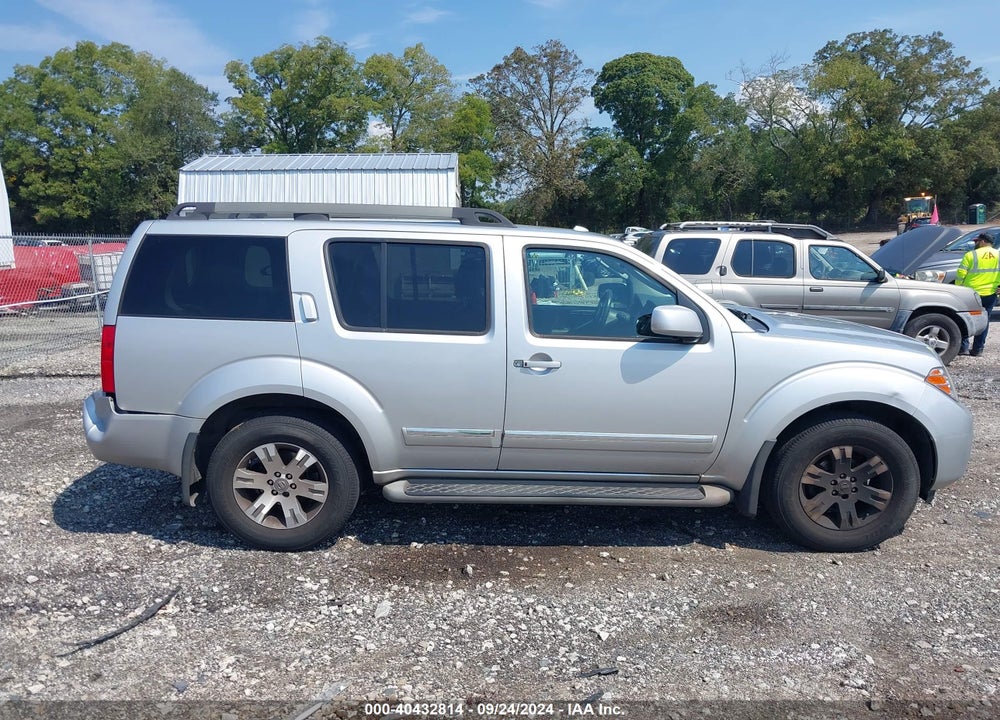 2011 NISSAN PATHFINDER SILVER VIN: 5N1AR1NN3BC634825