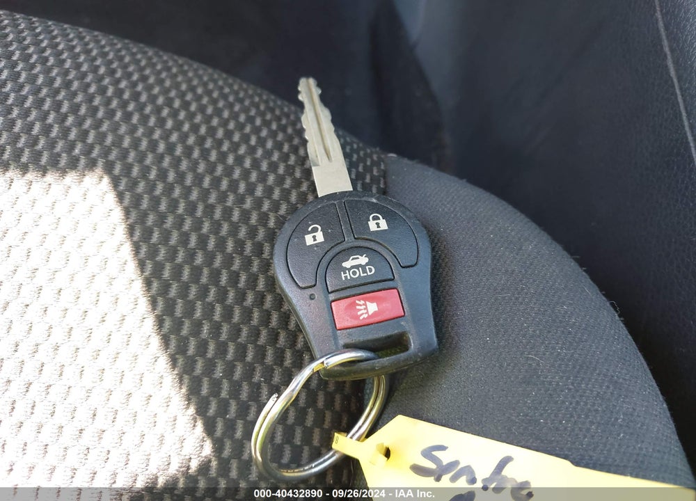 2015 NISSAN SENTRA S VIN: 3N1AB7AP8FY275281