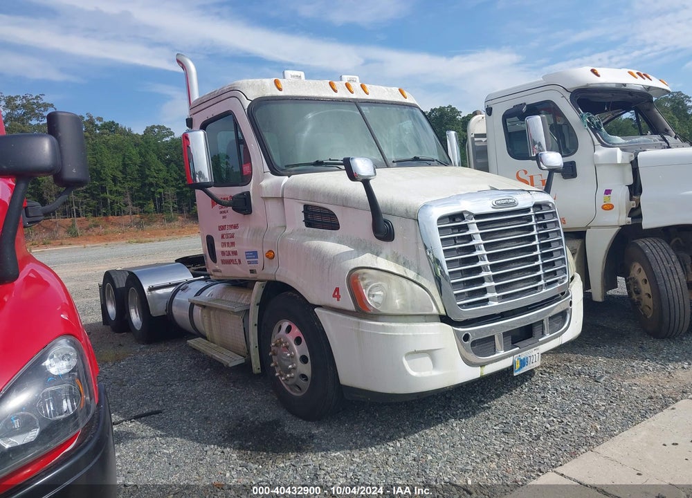 2012 FREIGHTLINER CASCADIA 113 VIN: 1FUJGBDV5CLBC9900