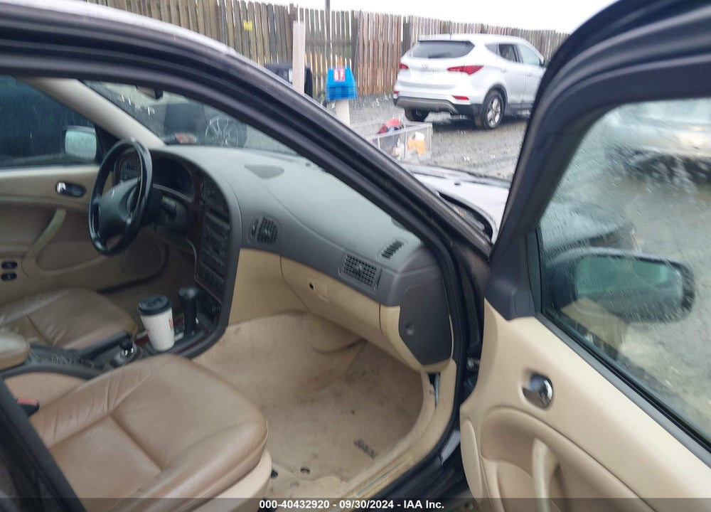 1999 SAAB 9-5 SE VIN: YS3EF48E0X3084785
