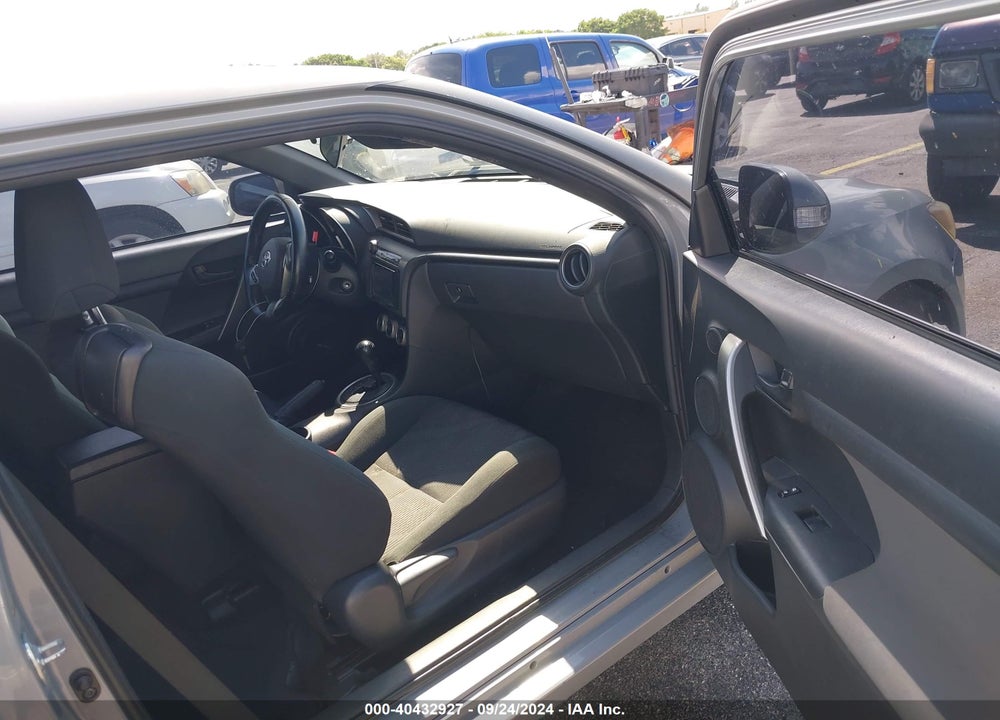 2013 SCION TC VIN: JTKJF5C76D3059379