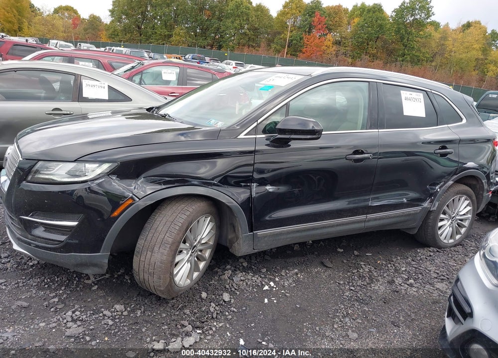 2019 LINCOLN MKC STANDARD VIN: 5LMCJ1D98KUL39439