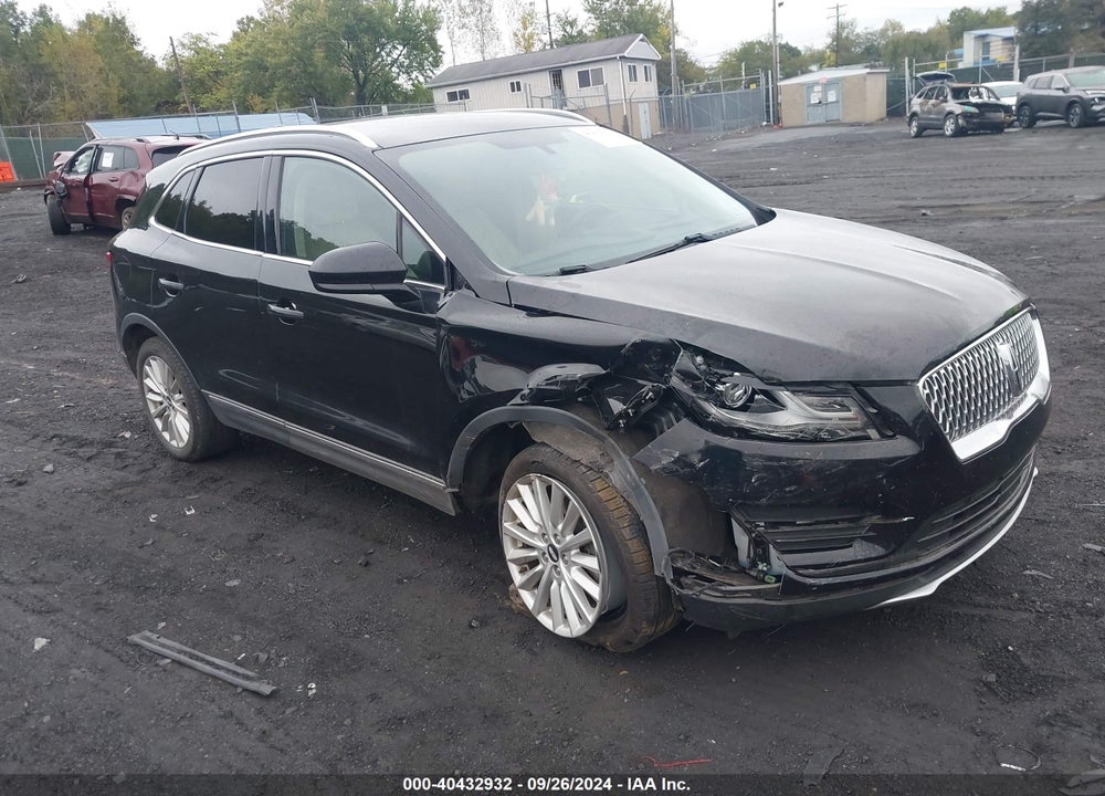 2019 LINCOLN MKC STANDARD VIN: 5LMCJ1D98KUL39439
