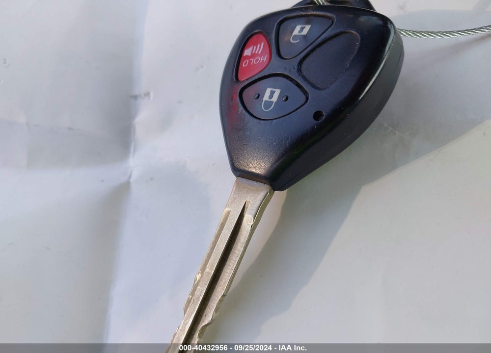 2007 SCION TC VIN: JTKDE177070205395
