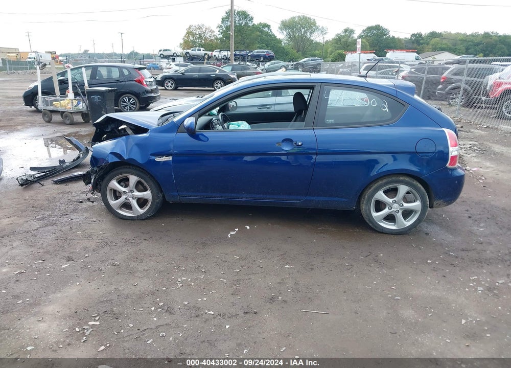 2010 HYUNDAI ACCENT SE VIN: KMHCN3AC4AU168304
