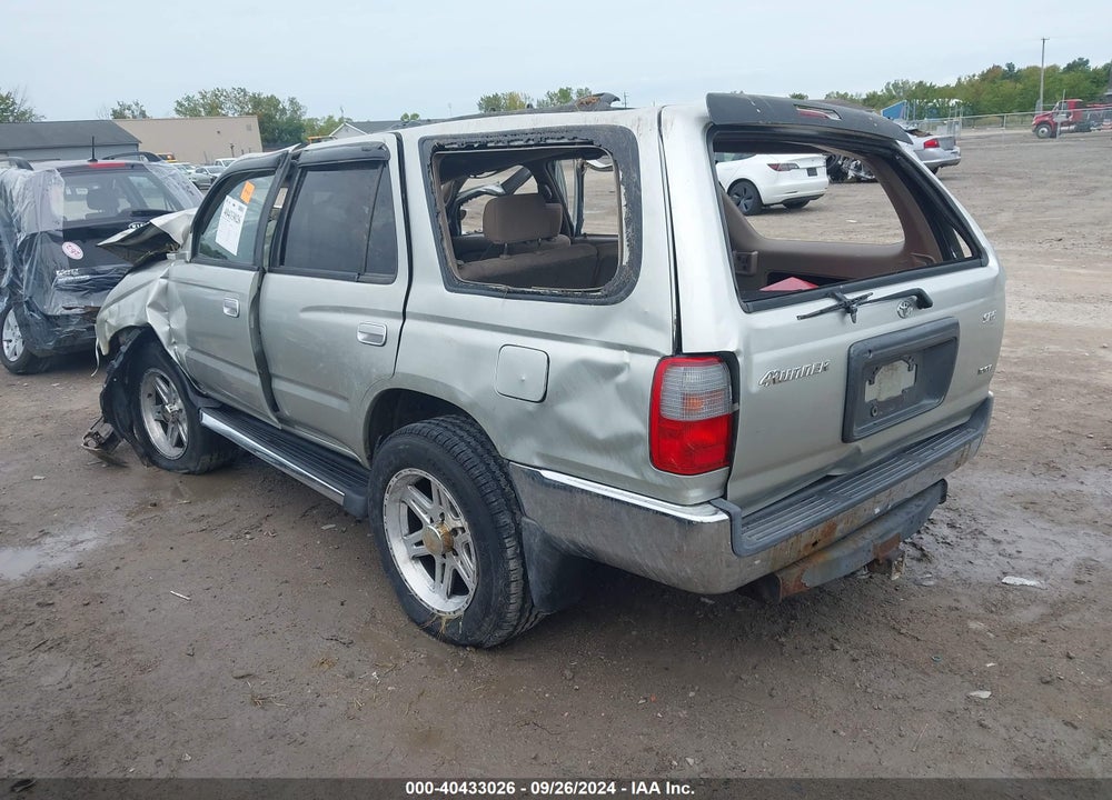 2000 TOYOTA 4RUNNER SR5 V6 VIN: JT3GN86R6Y0135648