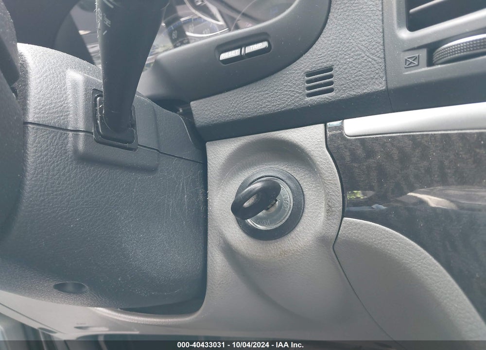 2008 HYUNDAI SANTA FE LIMITED/SE VIN: 5NMSH13E38H190130