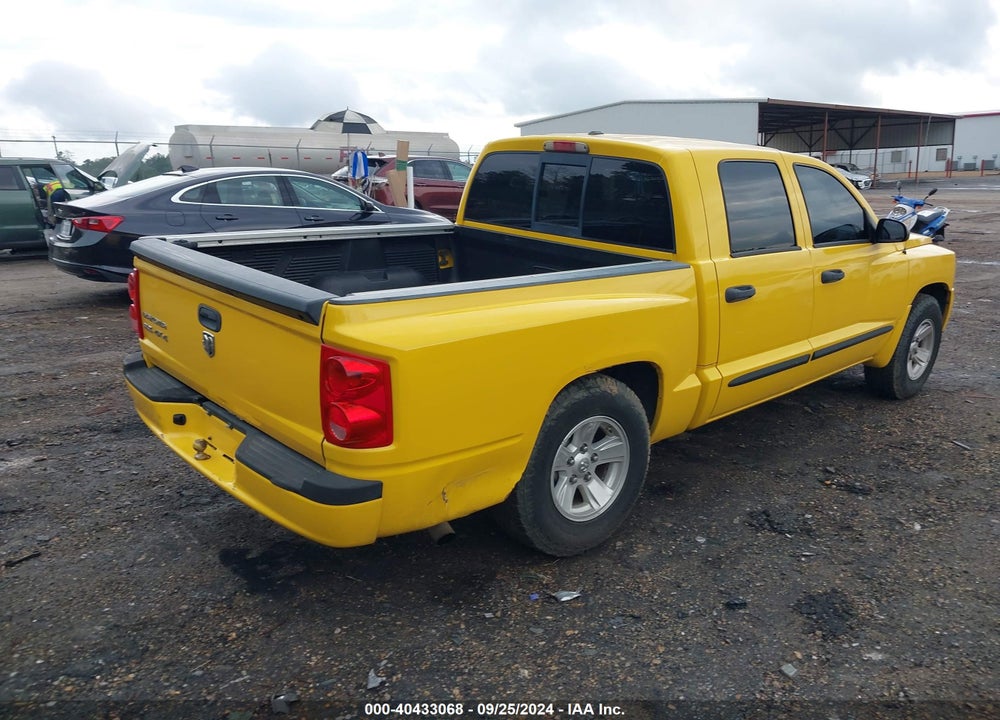 2008 DODGE DAKOTA SLT VIN: 1D7HW48N08S536137