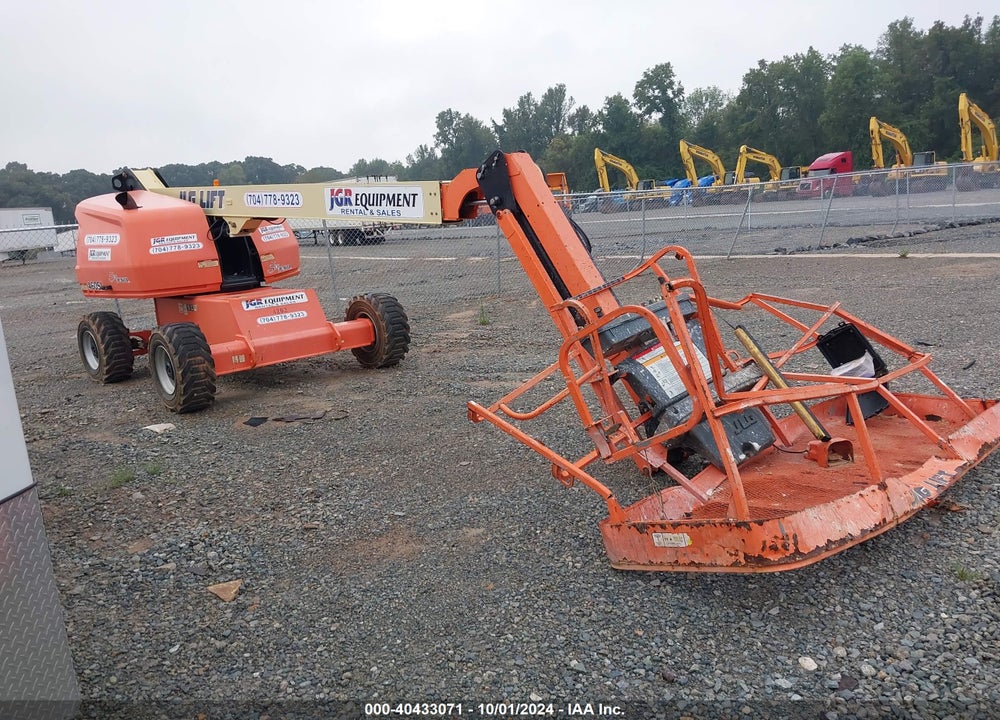 2017 JLG LIFT 460SJ VIN: 0300237502