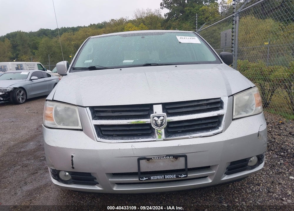 2010 DODGE GRAND CARAVAN SXT VIN: 2D4RN5D1XAR180509