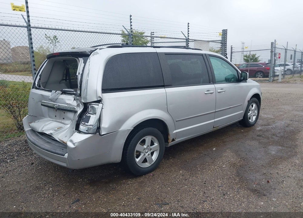 2010 DODGE GRAND CARAVAN SXT VIN: 2D4RN5D1XAR180509