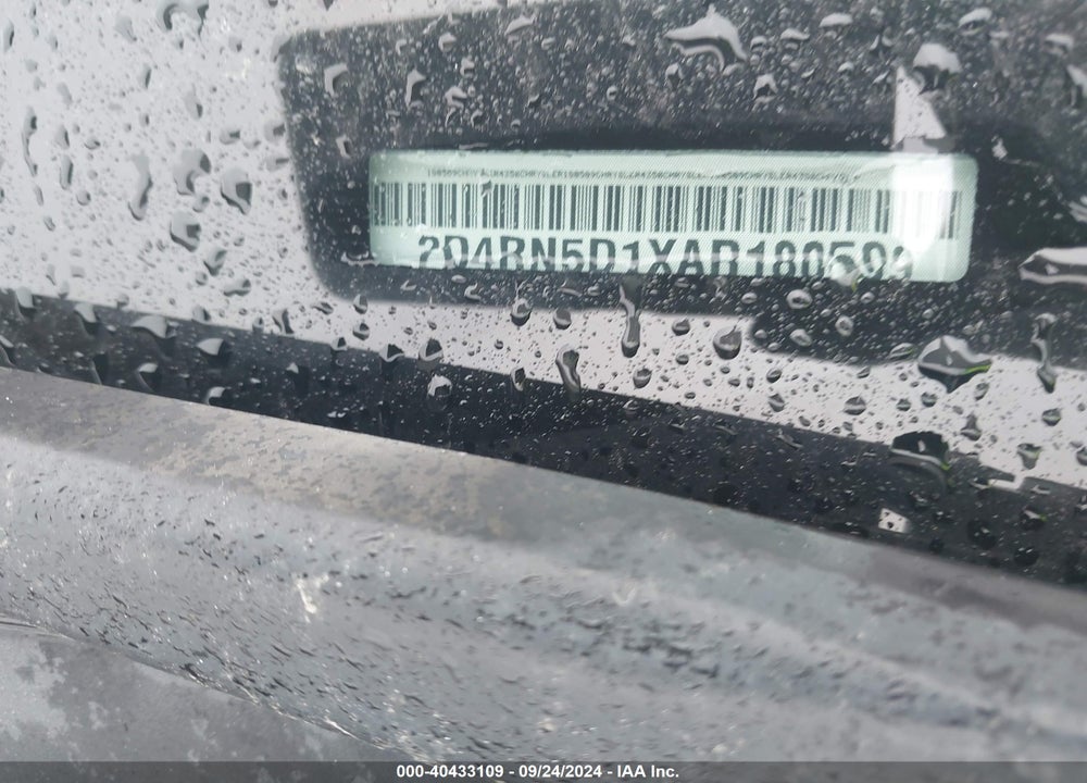 2010 DODGE GRAND CARAVAN SXT VIN: 2D4RN5D1XAR180509