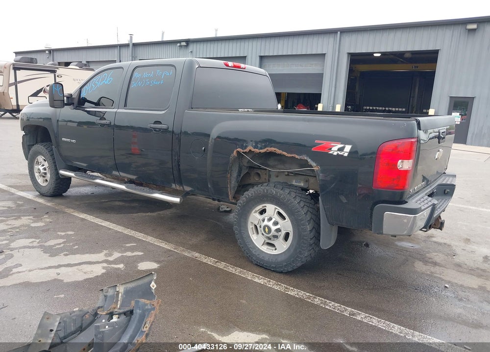 2011 CHEVROLET SILVERADO 2500HD LT VIN: 1GC1KXC88BF251762