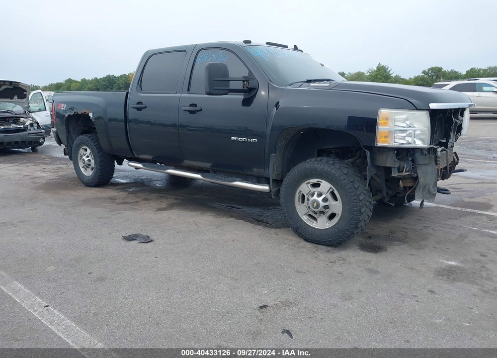 2011 CHEVROLET SILVERADO 2500HD LT VIN: 1GC1KXC88BF251762