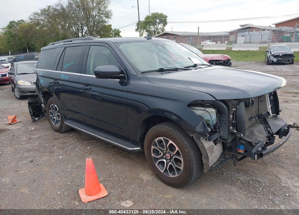 2022 FORD EXPEDITION XLT VIN: 1FMJU1HT9NEA10447