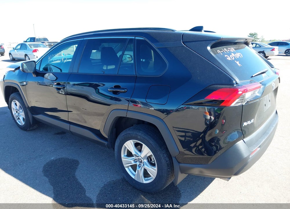 2020 TOYOTA RAV4 XLE VIN: 2T3P1RFV8LW115691