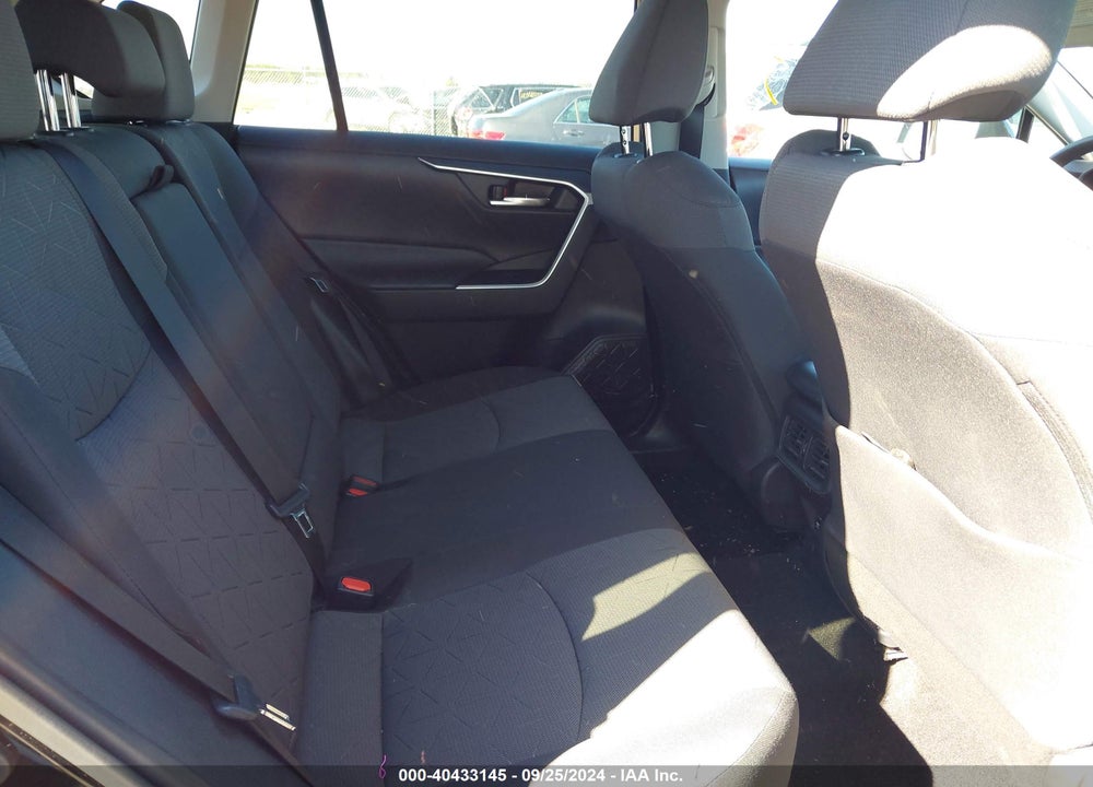 2020 TOYOTA RAV4 XLE VIN: 2T3P1RFV8LW115691