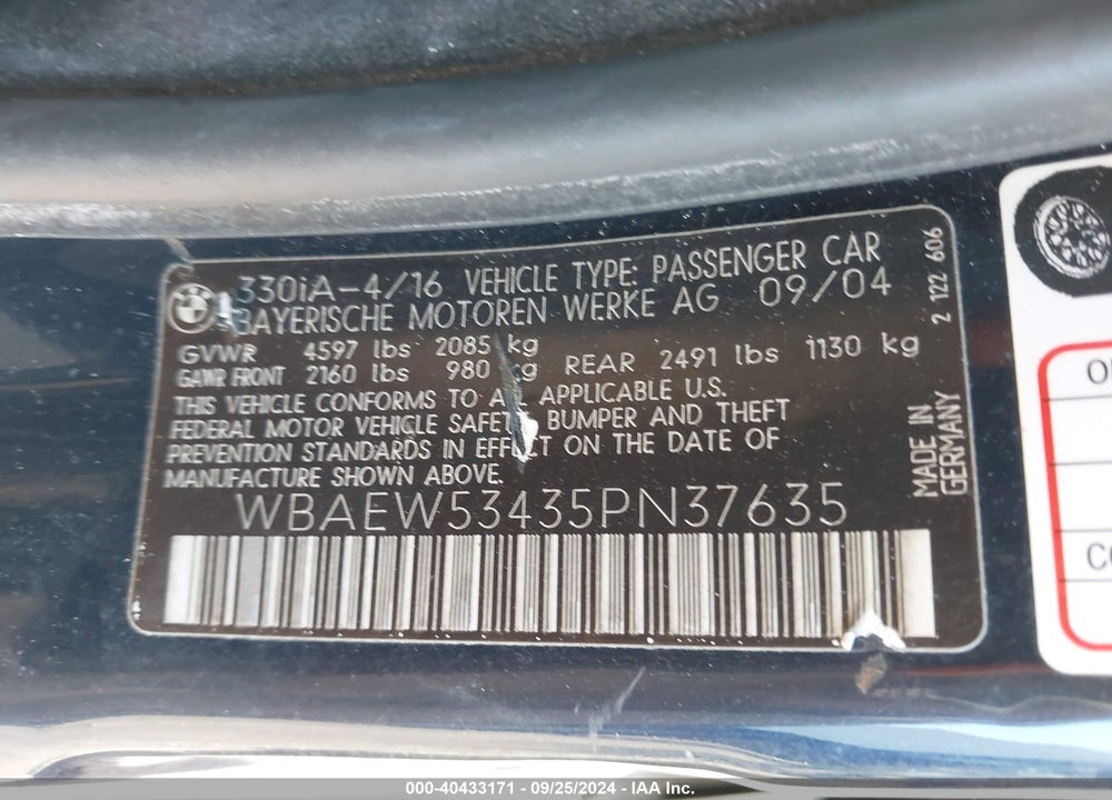 2005 BMW 330XI VIN: WBAEW53435PN37635