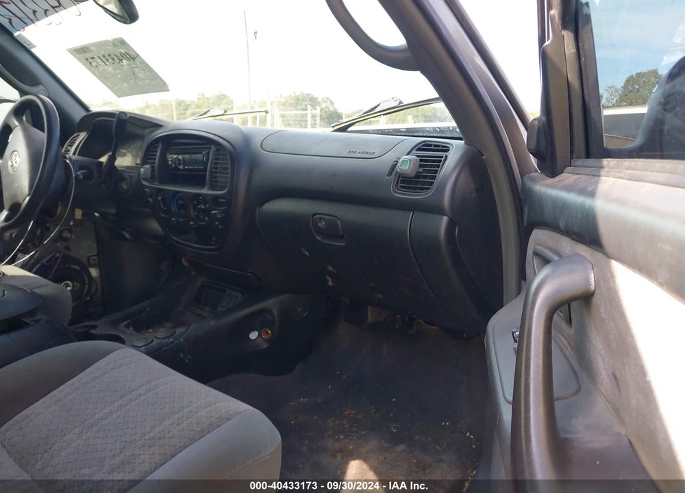 2006 TOYOTA TUNDRA SR5 V8 VIN: 5TBET34176S553499