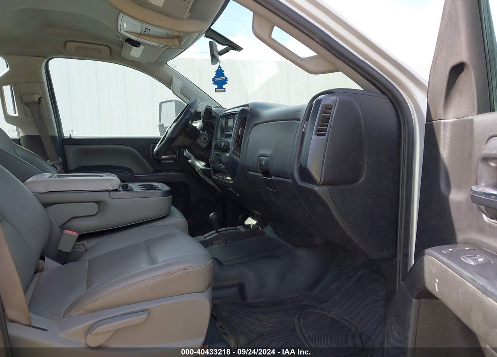 2015 CHEVROLET SILVERADO 2500HD WT VIN: 1GC1KUE82FF541626