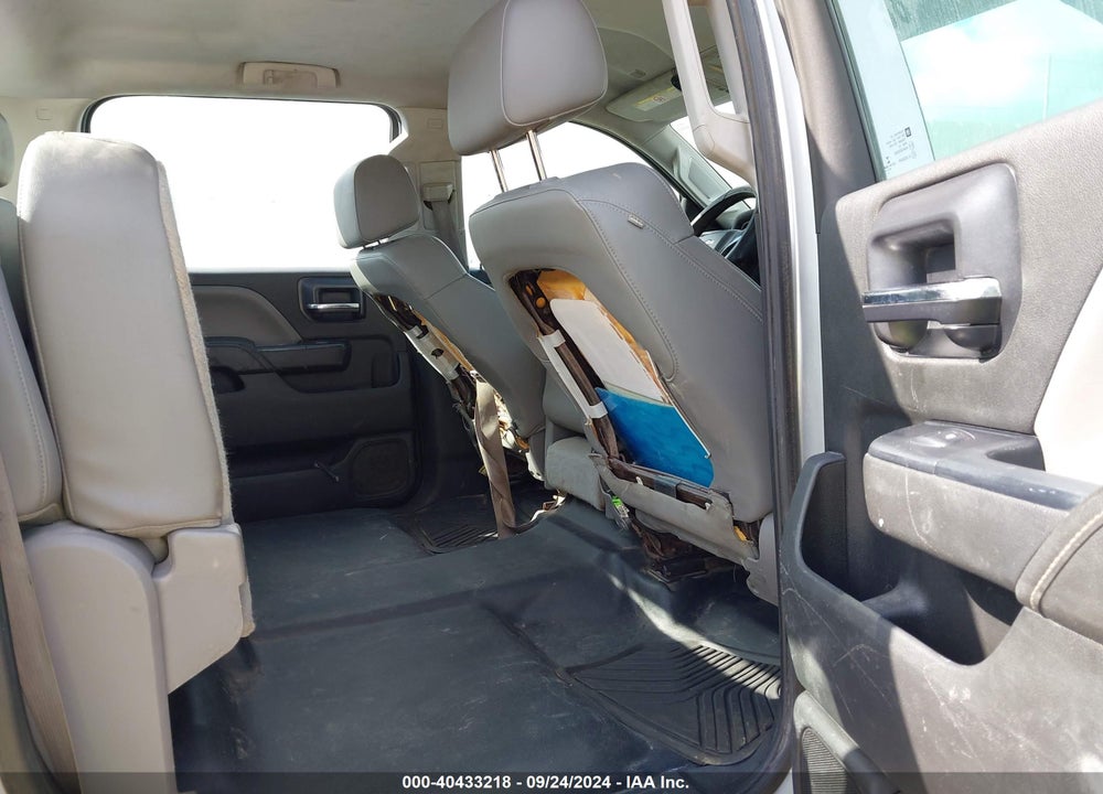 2015 CHEVROLET SILVERADO 2500HD WT VIN: 1GC1KUE82FF541626