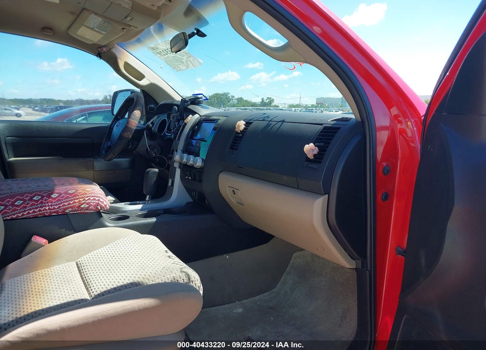 2007 TOYOTA TUNDRA SR5 V8 VIN: 5TFRV54117X023619